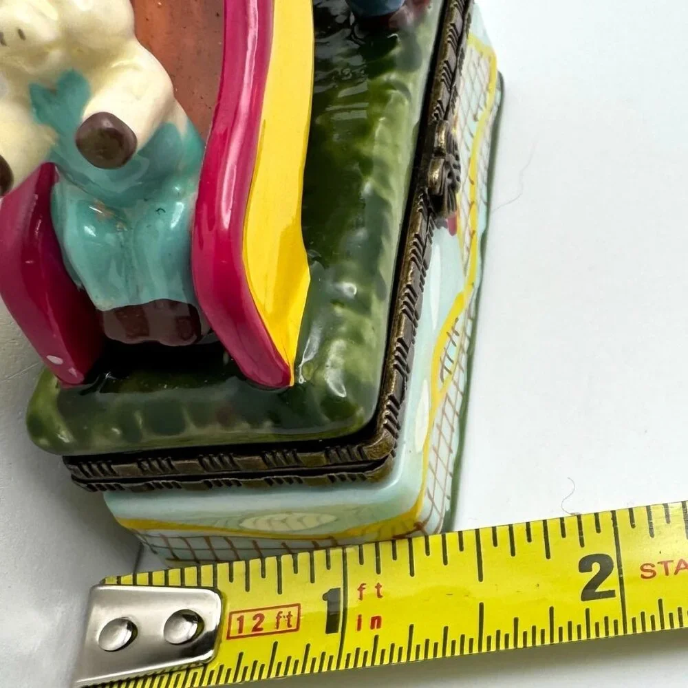 The Three Little Sliding Pigs Hinged Trinket Box Piglet Figure 2 3/4